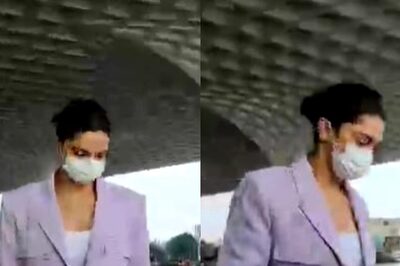 Deepika Padukone Flies to Hyderabad for Nag Ashwin's Magnum Opus With Prabhas, Receives a Warm Welcome