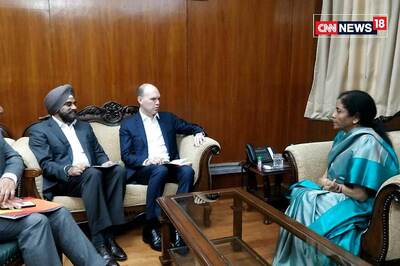 Vodafone Wants to Make a New Beginning in India, Says CEO after Meeting Ministers