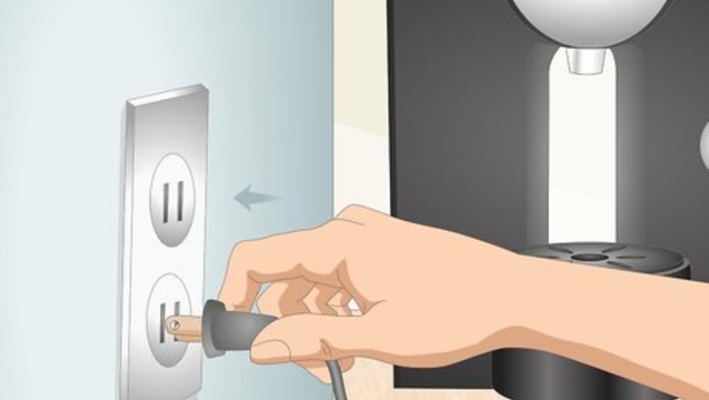 How to Use a Tassimo Coffee Maker