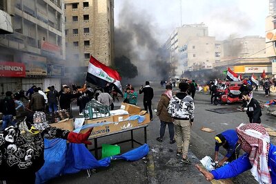 Nighttime Rocket Attack on US Embassy in Baghdad Injured One