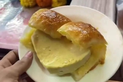 'Kulfi' Stuffed Within Buttery Pav Sends Internet in a Disgusting Meltdown. Watch Viral Video