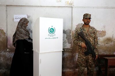 Pakistani Women Who Vowed to Defy Husbands by Voting Bow Down to Pressure