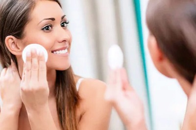 Did You Know Sleeping With Make-up Can Cause Ageing and Breakout?