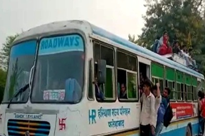 Video: School, College Girls Forced to Travel on Roof of Bus in Haryana's Fatehabad