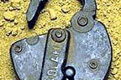 For Rs 200, teachers lock up 200 children for hours