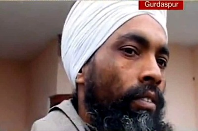 Pathankot Martyr's Family Members Beaten up in Gurdaspur