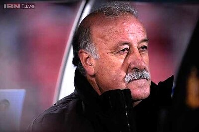 Del Bosque to stay on as Spain coach until 2016