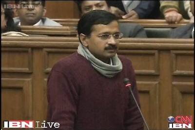 Kejriwal's emotional pitch, calmness force opposition to remain silent