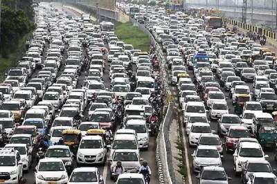 Delhi-Meerut Expressway: Here's Why It Witnesses Traffic Congestion Every Night
