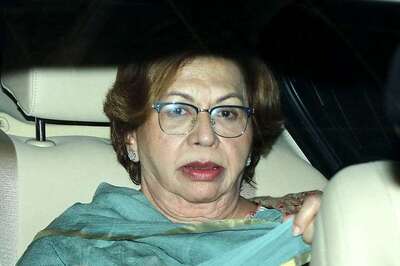 Happy Birthday Helen: 5 Songs Featuring the Queen of Cabaret in Bollywood