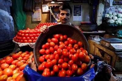 With Tomatoes at Rs 300 a kg, Pakistan Minister Blames Suspension of Trade With India for Price Hike