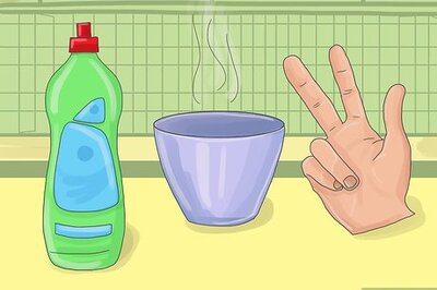 How to Clean Eyeglasses with Anti‐Glare Lenses