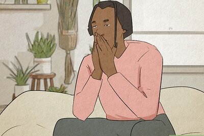 How to Deal With Losing a Friend