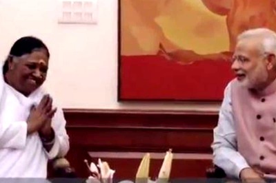 'May God Protect Us Through Him': Mata Amritanandamayi 'Amma' Wishes PM Modi on Raksha Bandhan