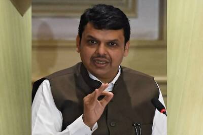 Chief Minister Devendra Fadnavis Chairs Meeting to Review Flood Situation in Maharashtra