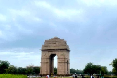 Delhi Records Minimum Temperature of 26.6 Degrees Celsius