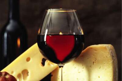 French Study Finds Wine Tastes Better With Cheese