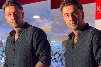 Ranbir Kapoor In SHOCK As Paps Abuse In Front Of Him At Surat Event, Video Goes Viral