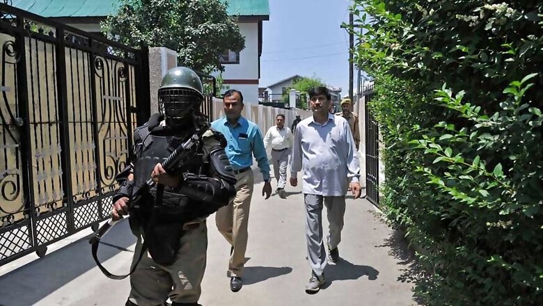 Terror Funding Case: NIA Raids 12 Locations in Kashmir