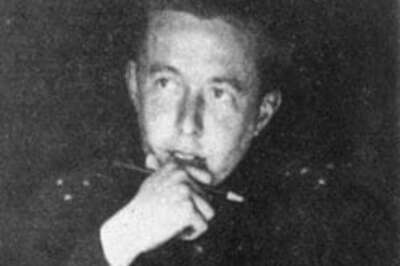 Russian author Alexander Solzhenitsyn dies at 89