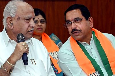 Lok Sabha Polls: Karnataka's Lingayat Seers Set March 31 Deadline for BJP to Replace Pralhad Joshi as Candidate