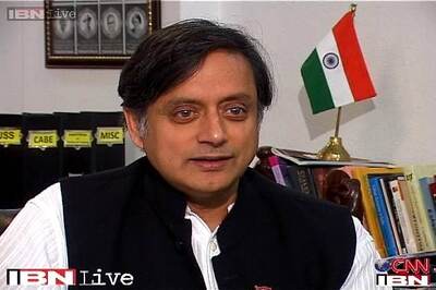 Have been waiting for police report on Sunanda Pushakr's death, says Shashi Tharoor