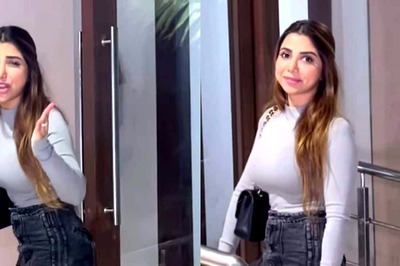 Sshura Khan Tells Paps ‘Soo Jaao, 11:30 Ho Rahe Hai’, Her Sweet Gesture Wins Internet; Watch Viral Video