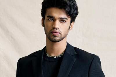 News18 Showsha Reel Awards: Babil Khan Misses Irrfan Post Win, Says 'Hope My Dad Is Proud of Me' | Exclusive