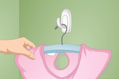 How to Display Clothes on a Wall