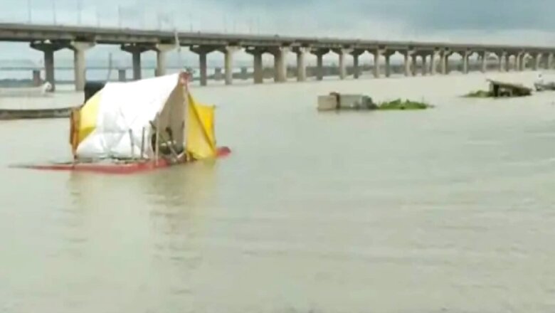 Ganga, Yamuna Swell in Prayagaraj, Flood Alert Issued