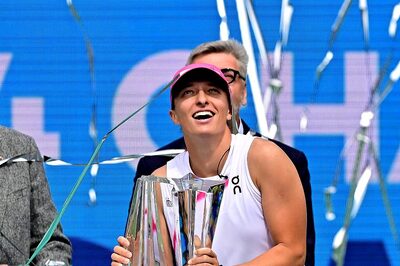 Iga Swiatek Cruises to Second Indian Wells WTA Title With Win Over Maria Sakkari