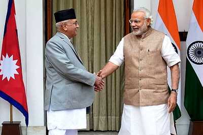 Troubled With Rs 950 Crore Demonetised Notes, Nepal PM to Press India for Swap