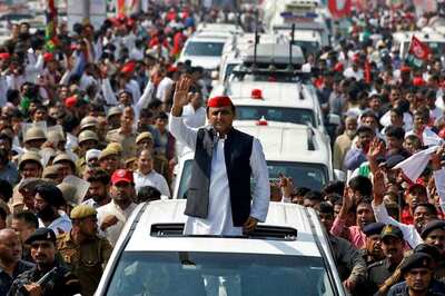 SP Symbol Row: How Akhilesh Yadav Got the Cycle Symbol