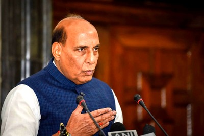 India, China Reach Disengagement Pact in Pangong Lake Areas in Ladakh: Rajnath Singh; Army Tanks Begin Pullback