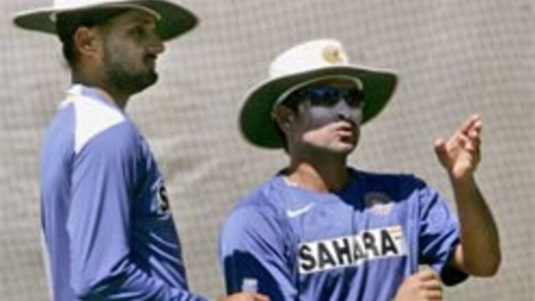 Bhajji, Yuvi doubtful for Test squad against SA