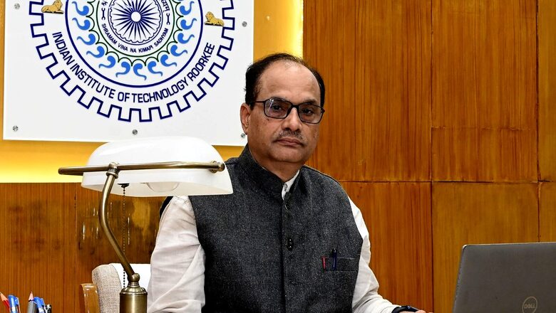 IIT Roorkee Appoints Former Professor of IIT Delhi, Dr KK Pant, As Director