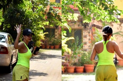 Malaika Arora Raises Temperature in Her Neon Athleisure as She is Clicked Outside Her Yoga Class, See Pics