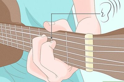 How to Reduce Guitar String Noise (Including Squeaking)