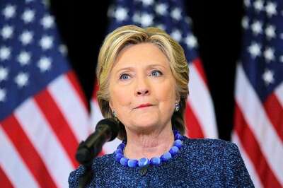 Hillary Clinton Beats Trump in Dixville Notch Midnight Vote