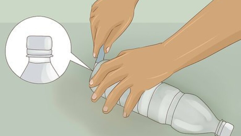 How to Create a Trash Can Made of Plastic Bottles