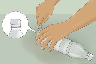 How to Create a Trash Can Made of Plastic Bottles