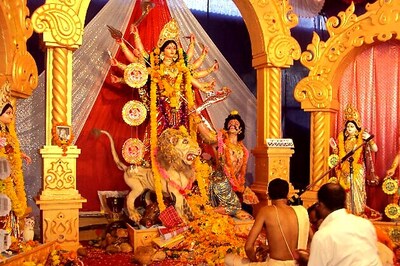 Unique '3D' Durga Puja in Kolkata pandal