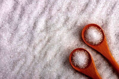 This is Why You Must Choose Sulphates and Parabens-Free Products