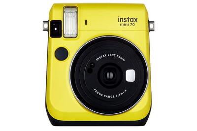 Fujifilm launches new selfie-friendly instant camera