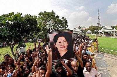 Jaya Death Probe: Tamil Nadu IAS Officers' Body Backs Health Secy Against Ministers