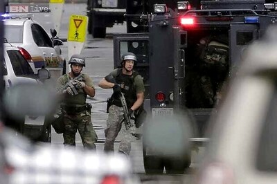 US Navy Yard shooting: 6 people and 1 gunman killed, many injured