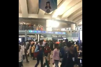 In Riot-hit Delhi, Group Chants 'Goli Maaro' Slogan at Rajiv Chowk Metro Station, 6 Detained