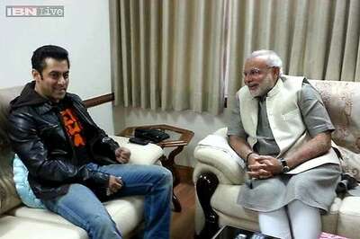 LJP burns Salman Khan effigy for bonhomie with Modi