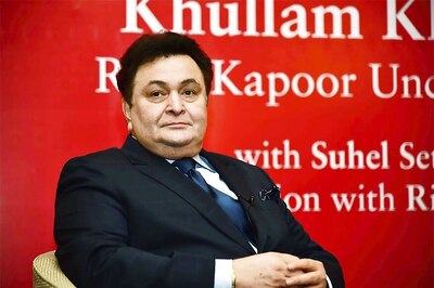We Must Live With Love, Says Rishi Kapoor