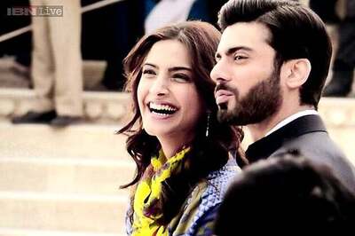 Snapshot: Sonam Kapoor, Fawad Khan spotted on the sets of 'Khoobsurat'